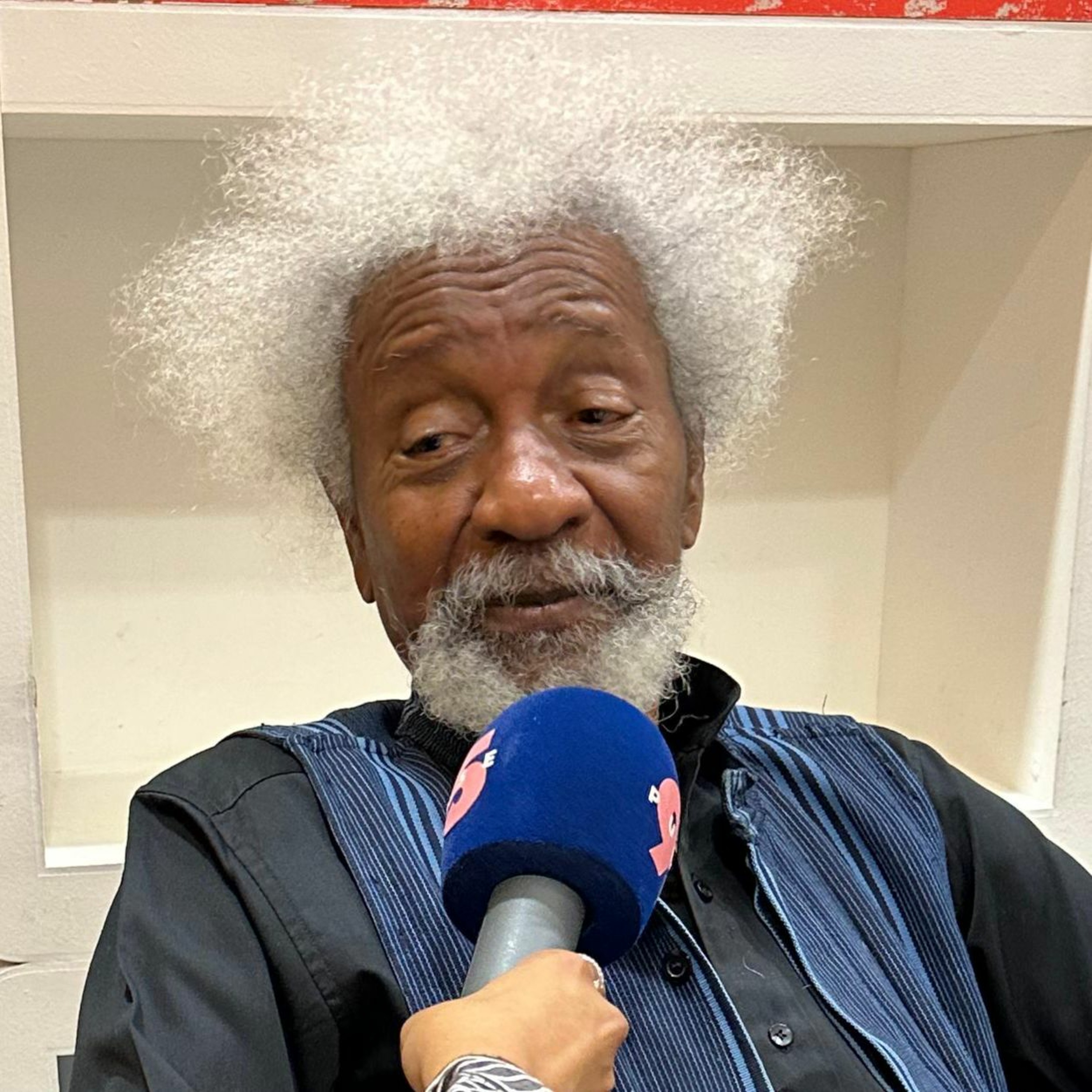 Live at SIBF: Conversation with Nobel laureate Wole Soyinka (02.11.23) thumbnail