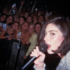 let it happen by gracie abrams - live