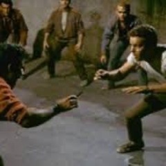 Knife fight at the gunshow