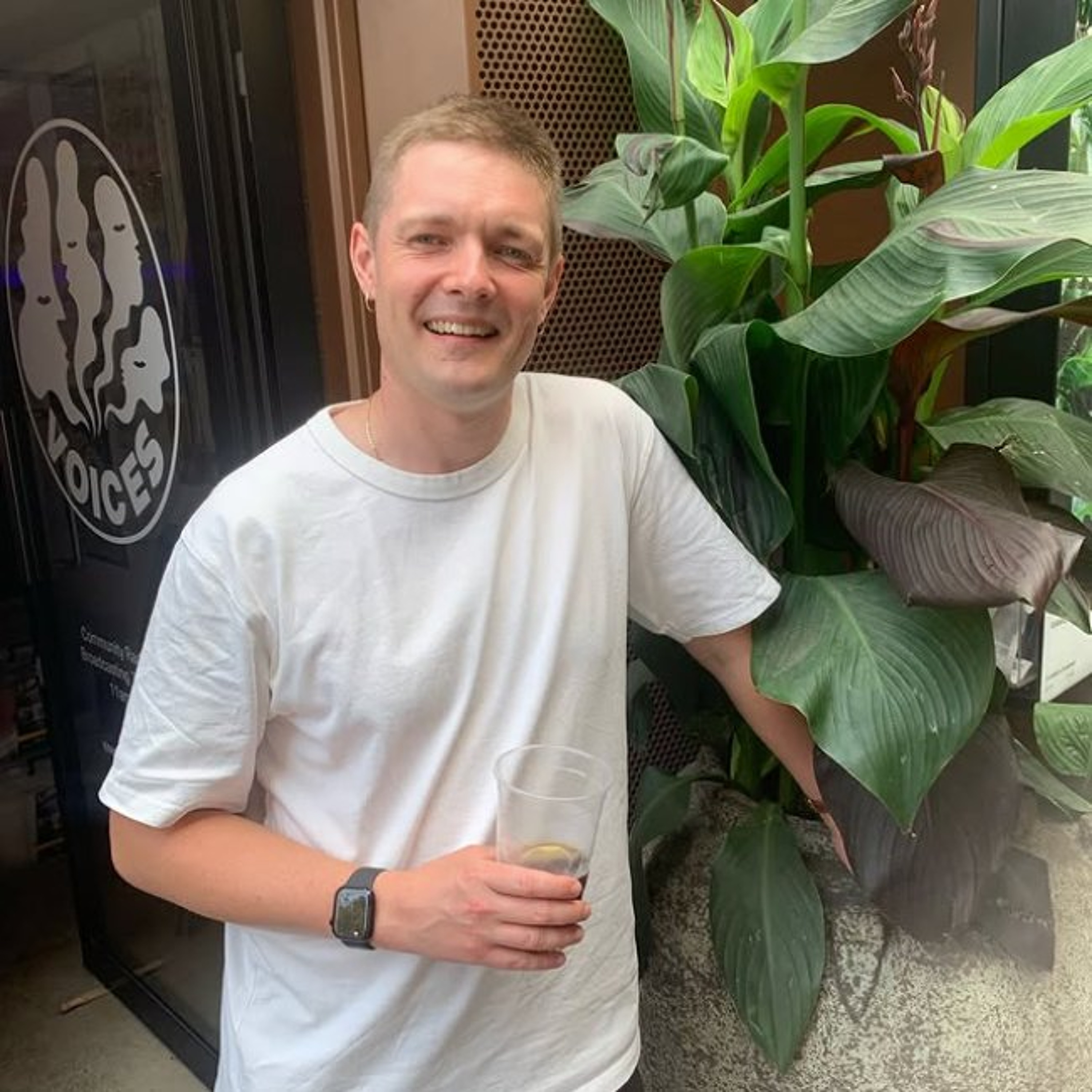 Fritto Misto w/ DJ Trigger Happy - 15/08/26 - Voices Radio