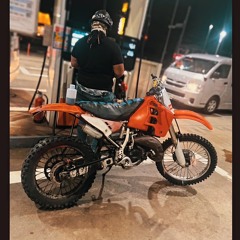 Hott eye,Hott life / B Azyy