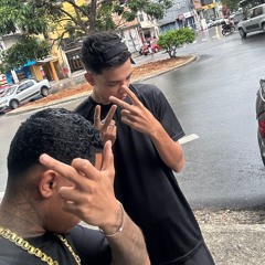 MO TEZAO QUE DA / ELA SENTANDO NA PIC4 É MUITO BOM - MC Menor Rf, MC Braian, MC Junin R7 ( DJ Lv)