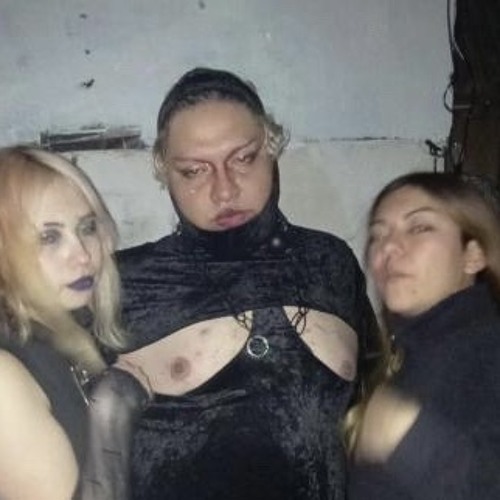 Askerosamente mezclando