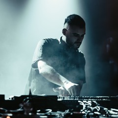 VILCHEZZ / SYNTESIS & ROOM / BUENOS AIRES