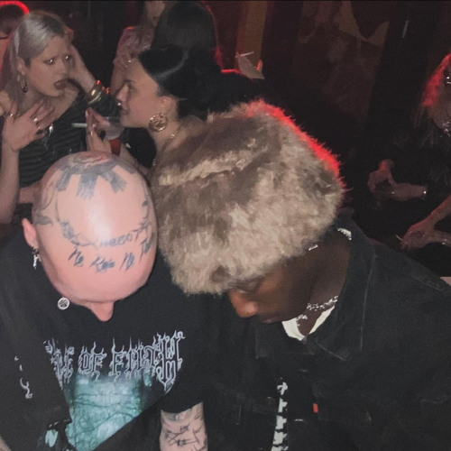 Off Tha Head (prod Skateboard T)