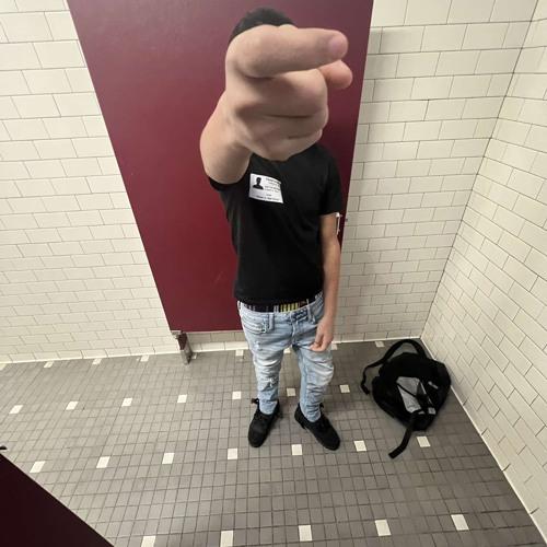 pimpingaineasy featuring laajay