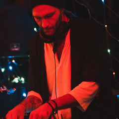 escapall @ BERKANA DAGAZ 08.04