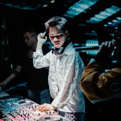 NONSTOP - Khoá Ly Biệt Ft Tình Ta Hai Ngã - DJ DKEY.mp3