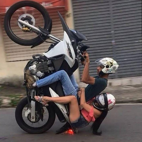 MC DANNY & BRUNA ALVES - MOCHILINHA ( DJ FB DE NITEROI , LC DO MARTINS & PL TORVIC )