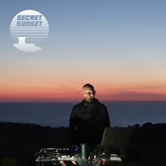 Gus F - Secret Sunset 6 - Live From Petit Plemont