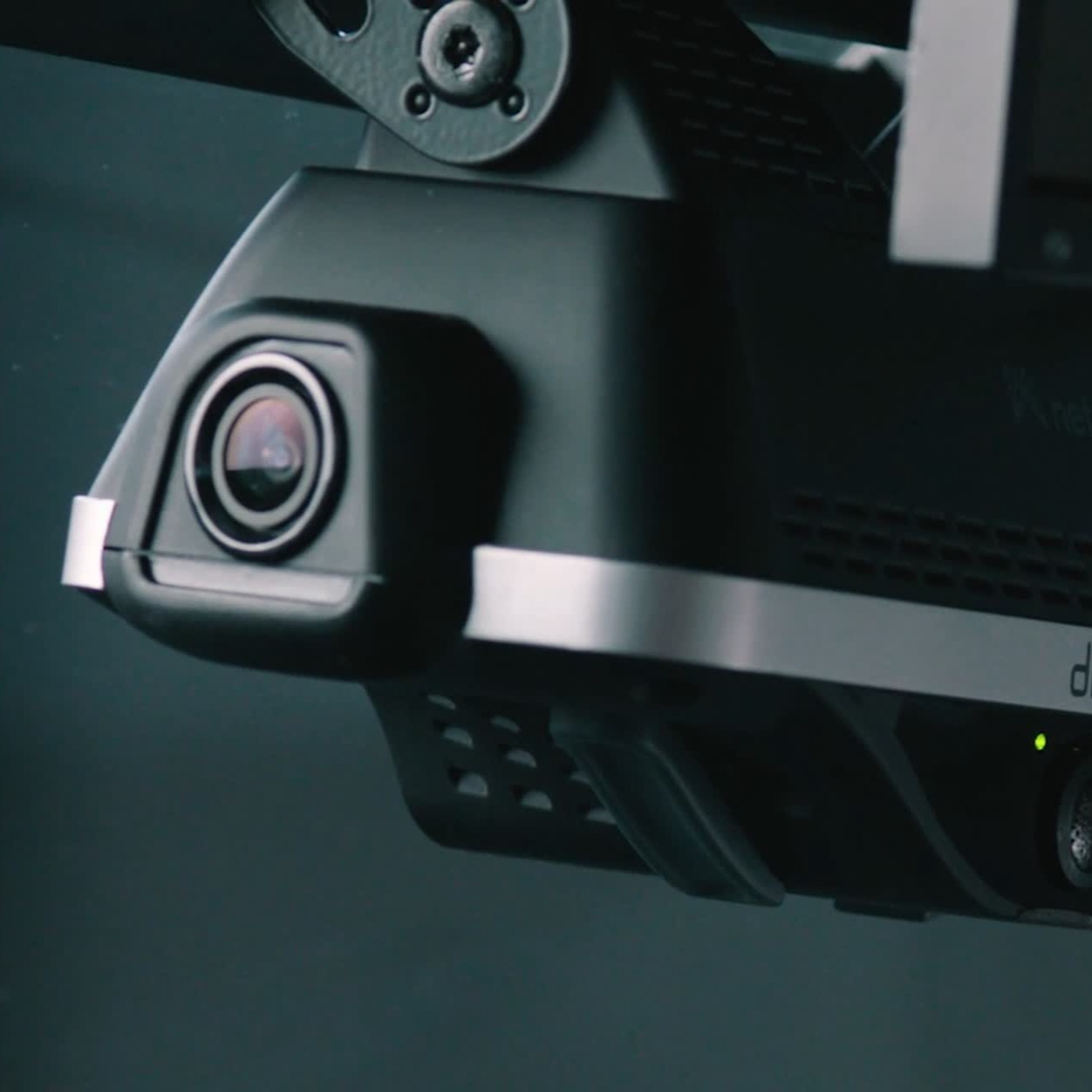 Amazon Uses AI-Equipped Cameras in Delivery Vans (07.02.21) episode artwork