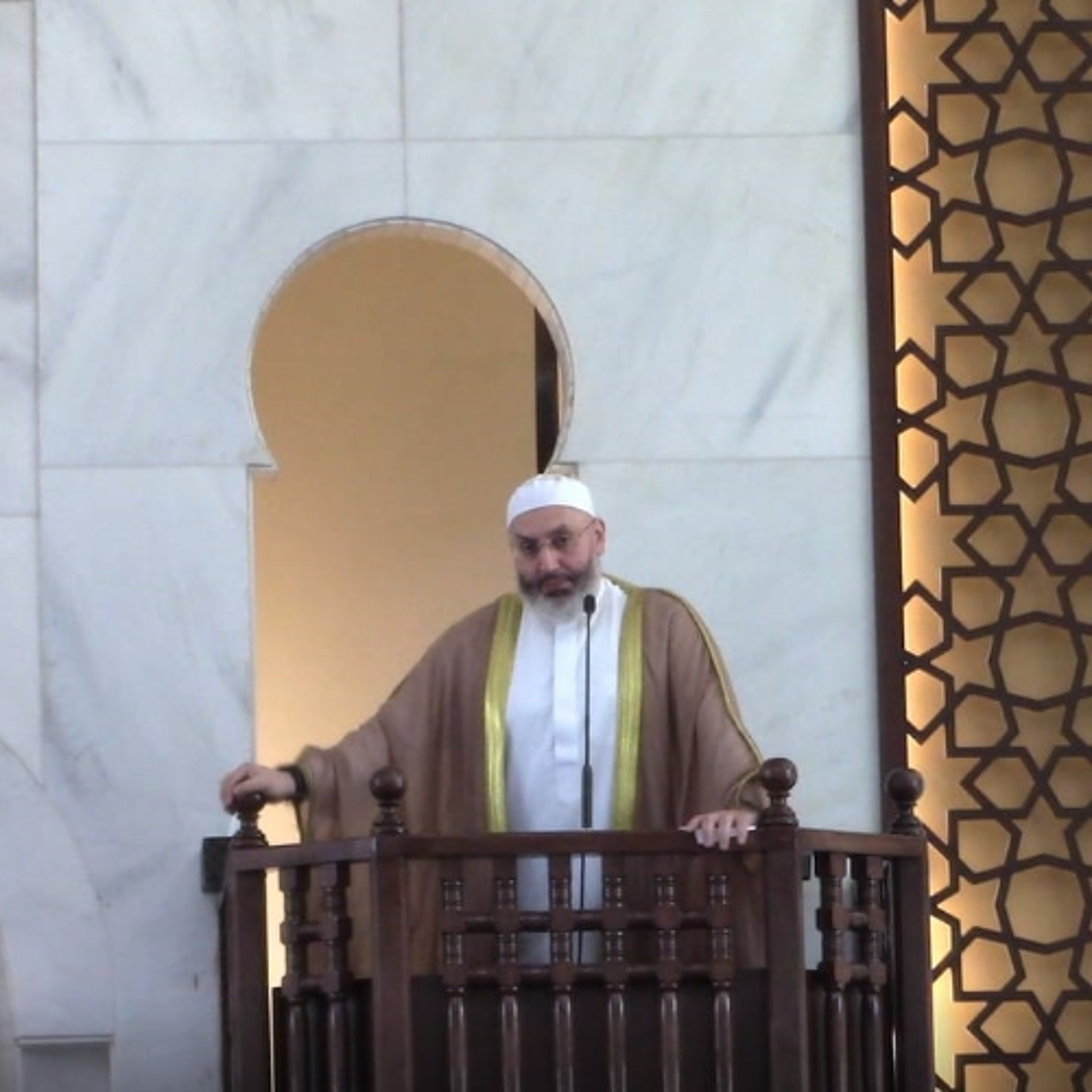 خطبة عيد الأضحى من مسجد السلام لأمين فتوى طرابلس و شيخ قرائها الشيخ بلال بارودي episode artwork