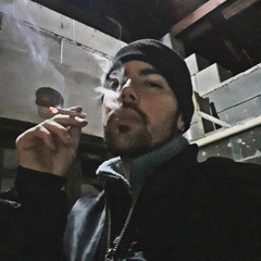 Ha Felkötöm Magam // Süllyed a lány