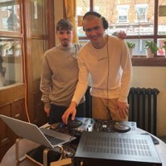 HRH's Hanwell Hootie Mix