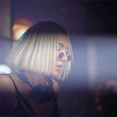 Tita Lau - Warehouse set Tech House Techno Switzerland March 2022