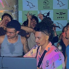 leonidas - set housefunkpopsummerhits @ UMA NOITE NO MUSEU FAU USP 25.04.25