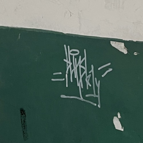 BLINKGROW feat Ironmole - G-Shit.mp3