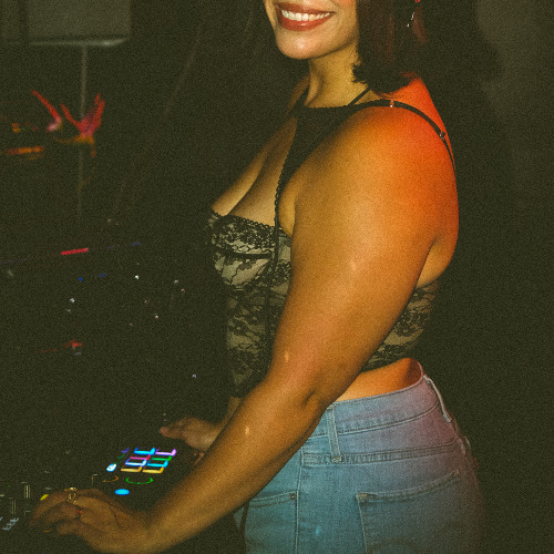 Can't Help But Wait (Trey Songz) x Tu Te Imagines (De La Ghetto)