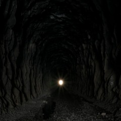 Dark End (feat. Suave)