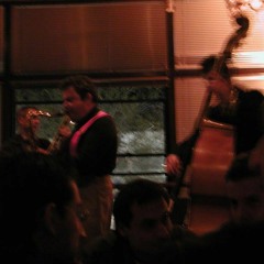 Triste live at hippo, my favourite version in many ways...