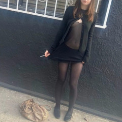 this is a cry for help (commas) RIP MAXON