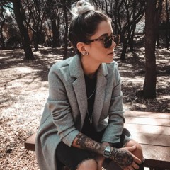 Techno (Dj Isadora Leão)