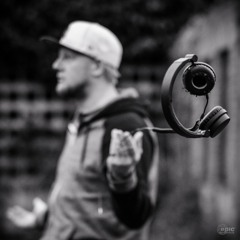 Erick De Wit - Bells With Balls