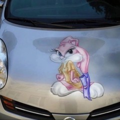 faint ceiling light drone