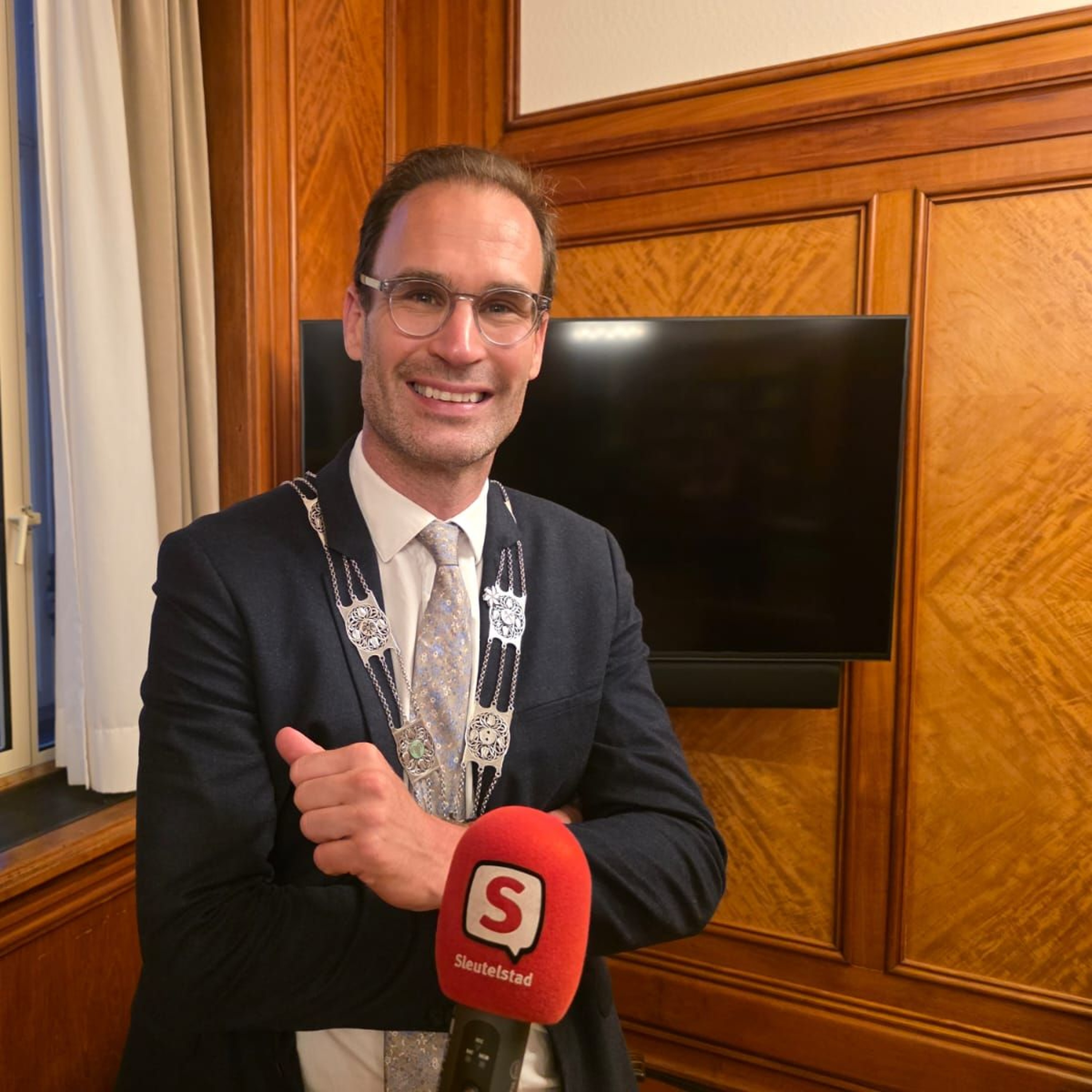 2026-06-18 Burgemeester Heijkoop over het bezoek van de Japanse Keizer episode artwork