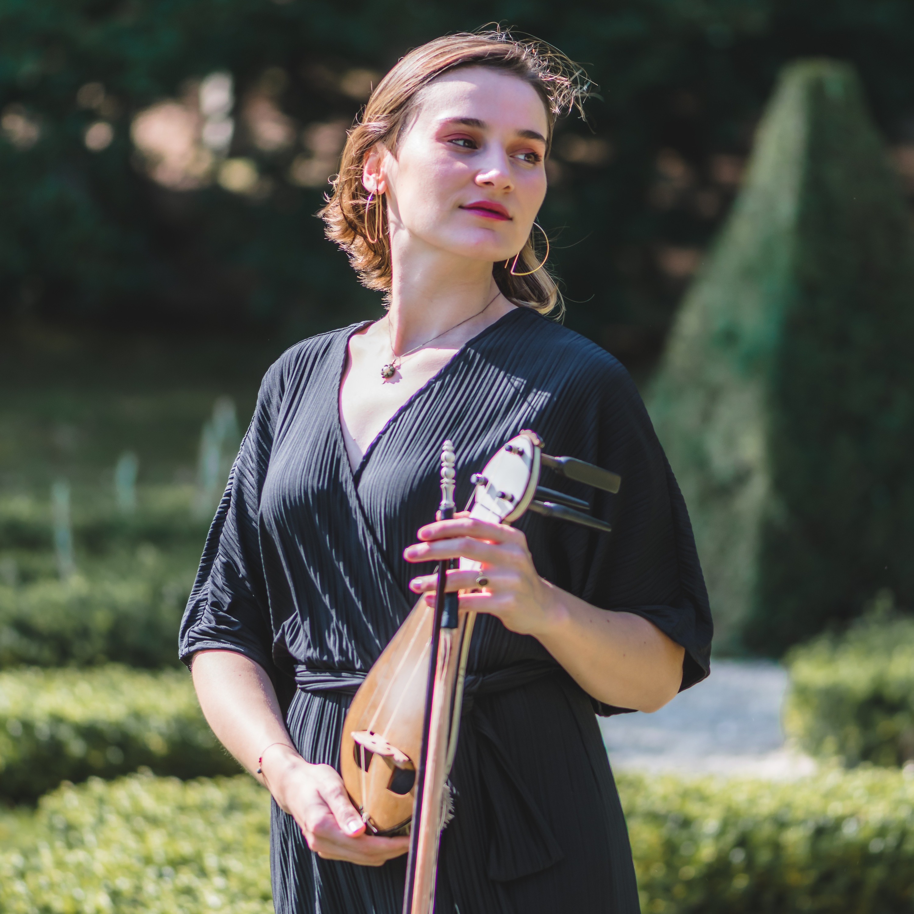 Emine Bostancı + Ardashes Agoshian: Kemenche of Istanbul, Cretan Lyra and Contemporary Music
