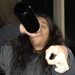 BITCHES KISS NEVA LUVA