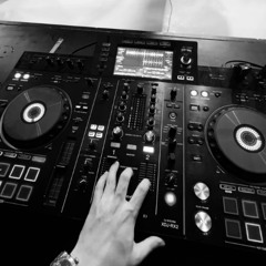 BKB (Bikin Kepala Bergoyang)