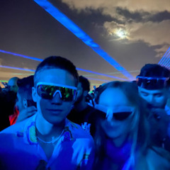 Nobody listens to techno