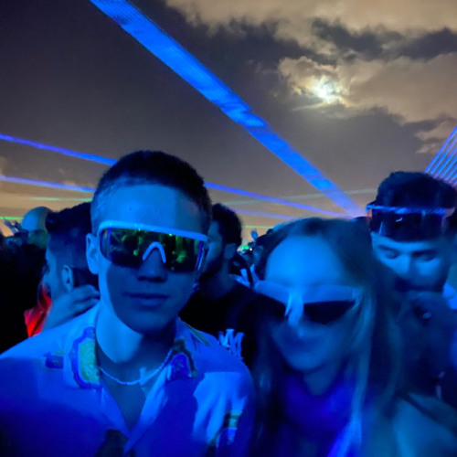 Nobody listens to techno