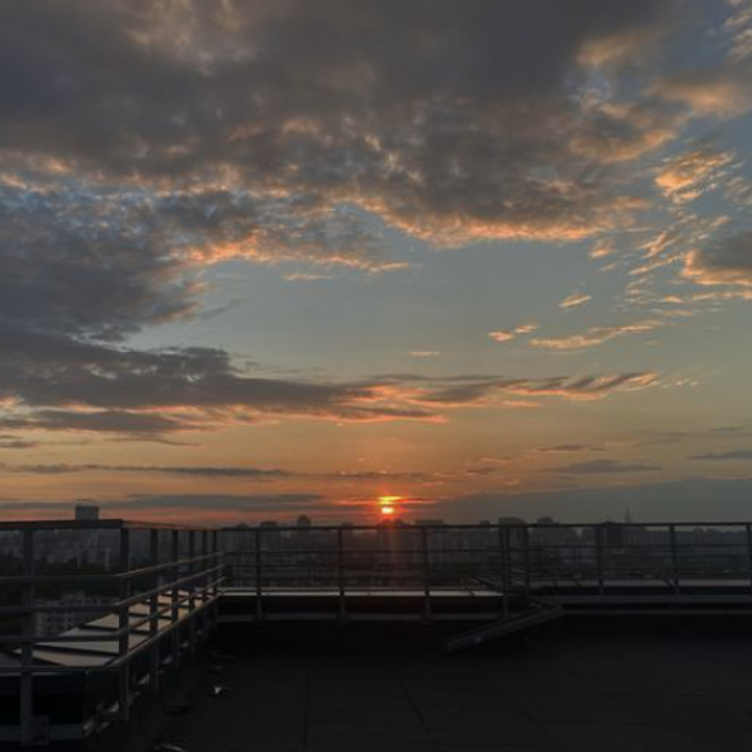 На крыше дома 76 фото