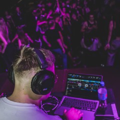 random dj mix