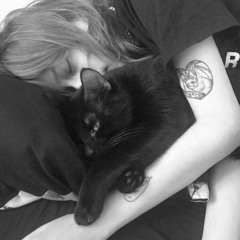 عمر خلص بالمصايب.