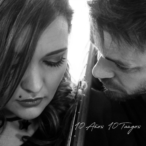 Stream Tumbas de la Gloria by Vera Acedo Listen online for free on