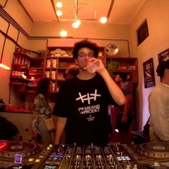 vladvlad @ Antenna Radio 738