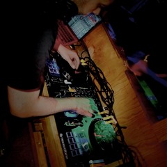 DJ KEMz END OF SUMMER 4x4 & BASSLINE HOUSE MIX