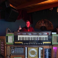 Wochenmitte: Pedro Mercado aka AkpaLa (part2), live recorded @ Klunkerkranich (BERLIN, 22/05/'24)