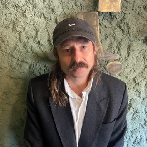 Fade In Gently 4 November, 2025