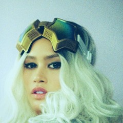 IN THE KITCHEN:  .PCS MIX 0027 (LIVE @ PUZZLE) [UNEDITED]