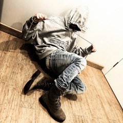 hunnidthousand ft. scarekro prod oxybarbie