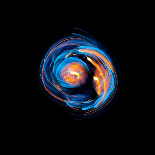 GRAVITY TWIST