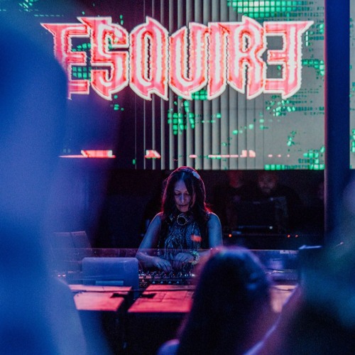 Esquire - Opening Set - GorillaT Wonk Factory Tour