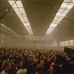 REVOLUTION.COM (EN MODE HARDTEK ouais ouais)