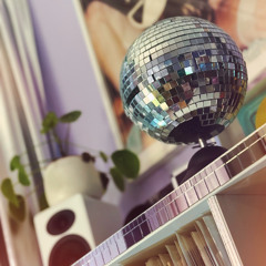 03.11.2025 November Groove