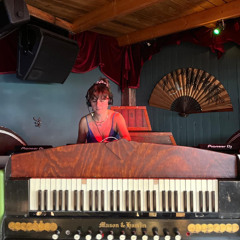 BLAUES STÜNDCHEN im Wohnzimmer Klunkerkranich 17 June 2025