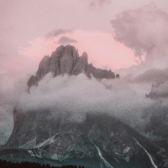 MIST BETWEEN WORLDS [PROD. ARRON CITRINE]